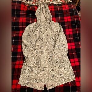 Linda Anderson Floral Hooded rain Jacket size small. NWT